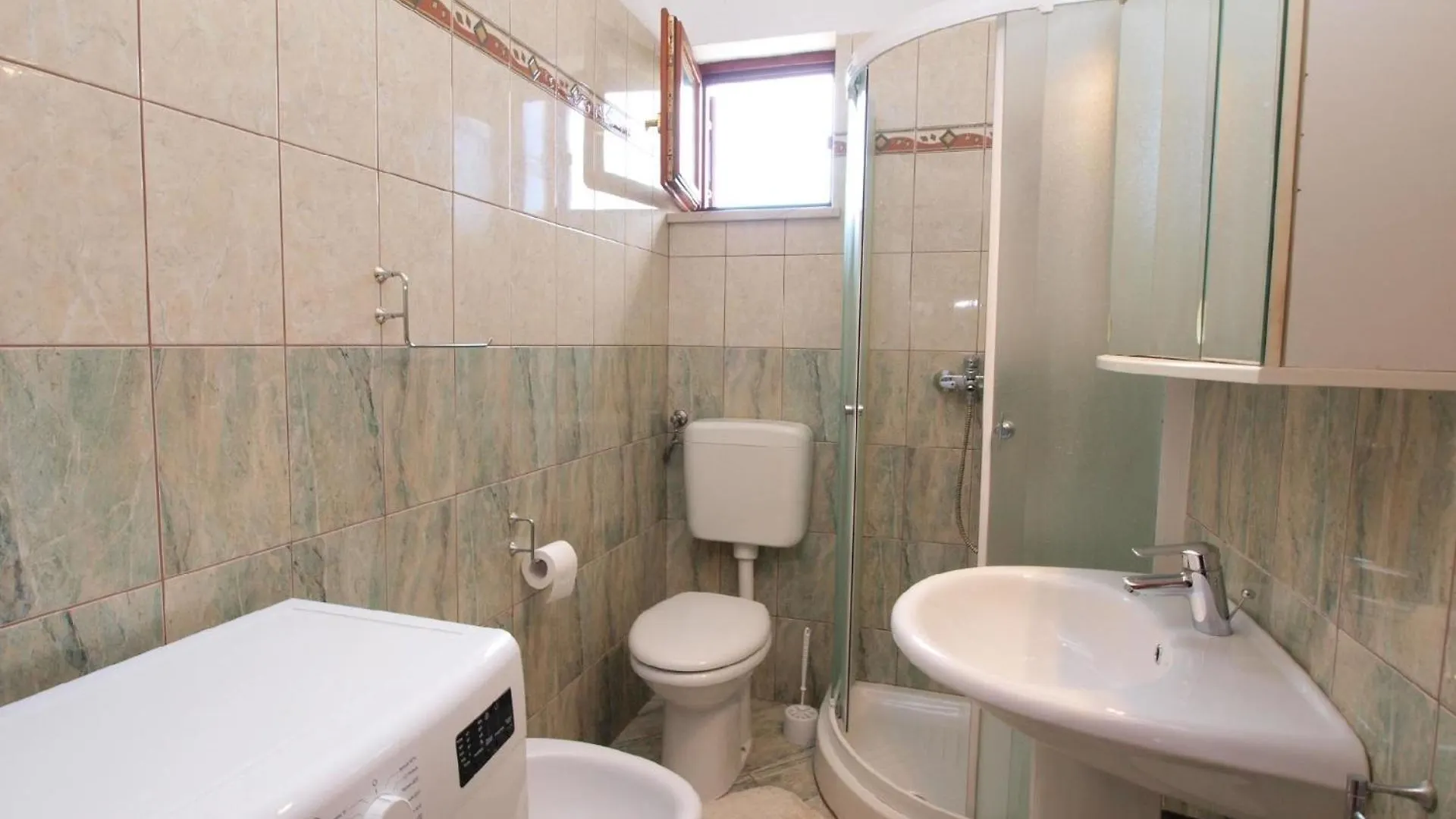 Ferienwohnung Fuer 3 Personen Ca 42 Qm In Rovinj, Istrien Istrische Riviera 0*, Rovinj